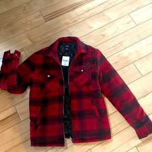 Men’s quilted zip flannel jacket New with tags size small